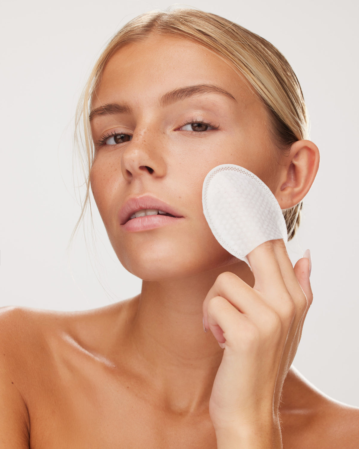 CLEAN SCENE TONER PADS