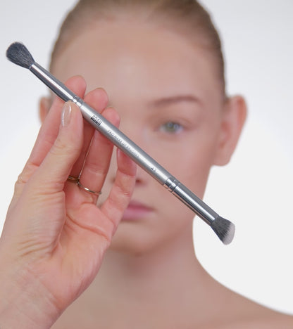 BRUSH NO 43