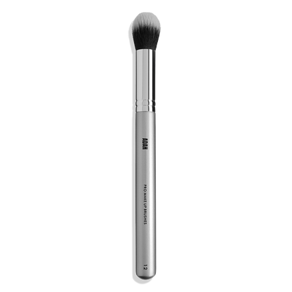 BRUSH NO 12