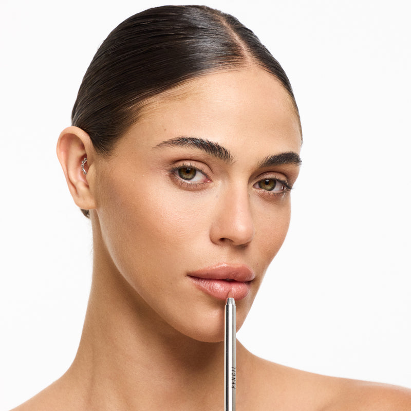 עיפרון שפתיים Premium Lip Pencil עדה לזורגן