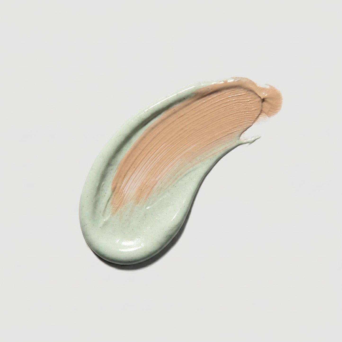 קורקטור ירוק לאזור העיניים EYE CC CREAM 